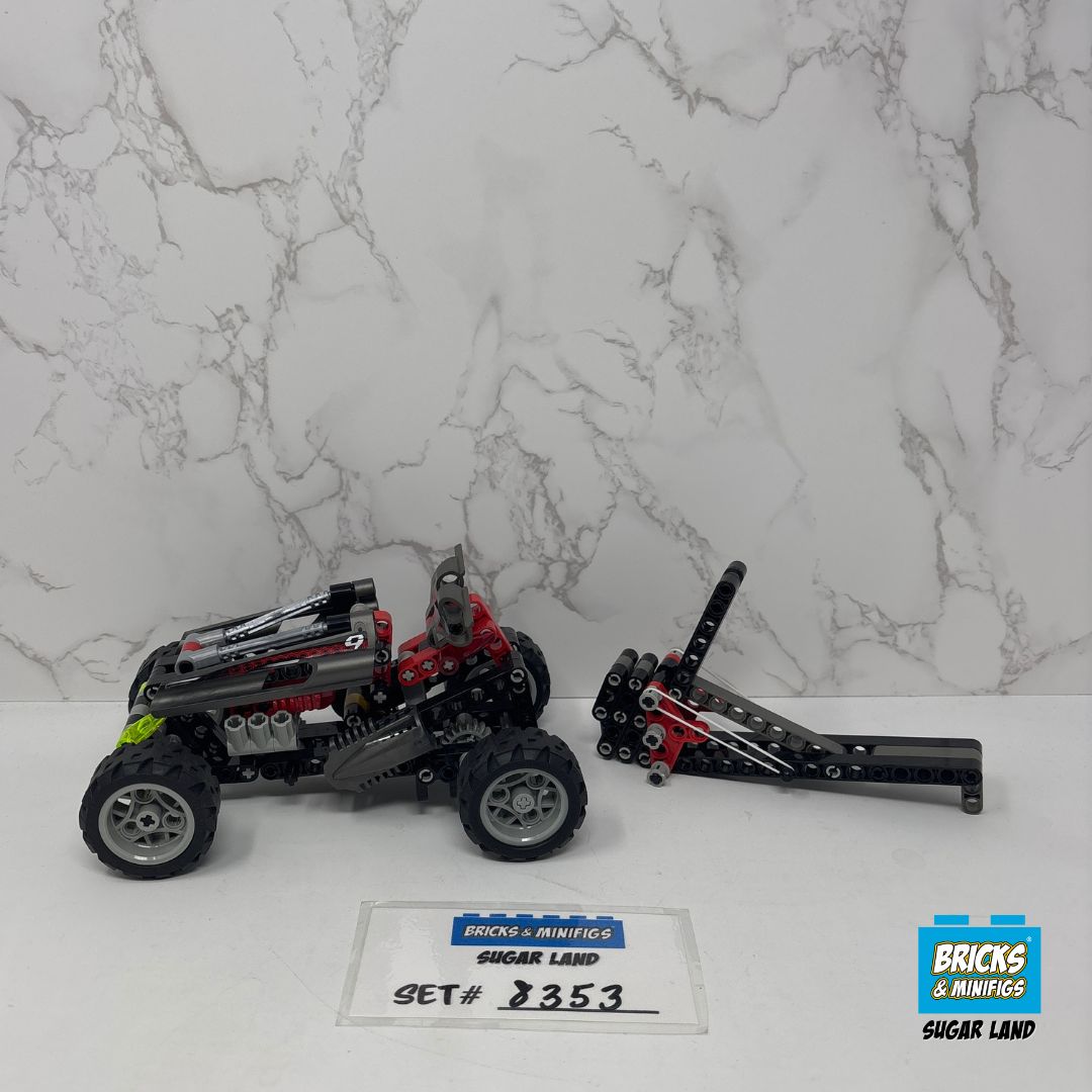 8353 - Slammer Rhino (U)