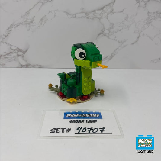40707 - Year of the Snake (U)