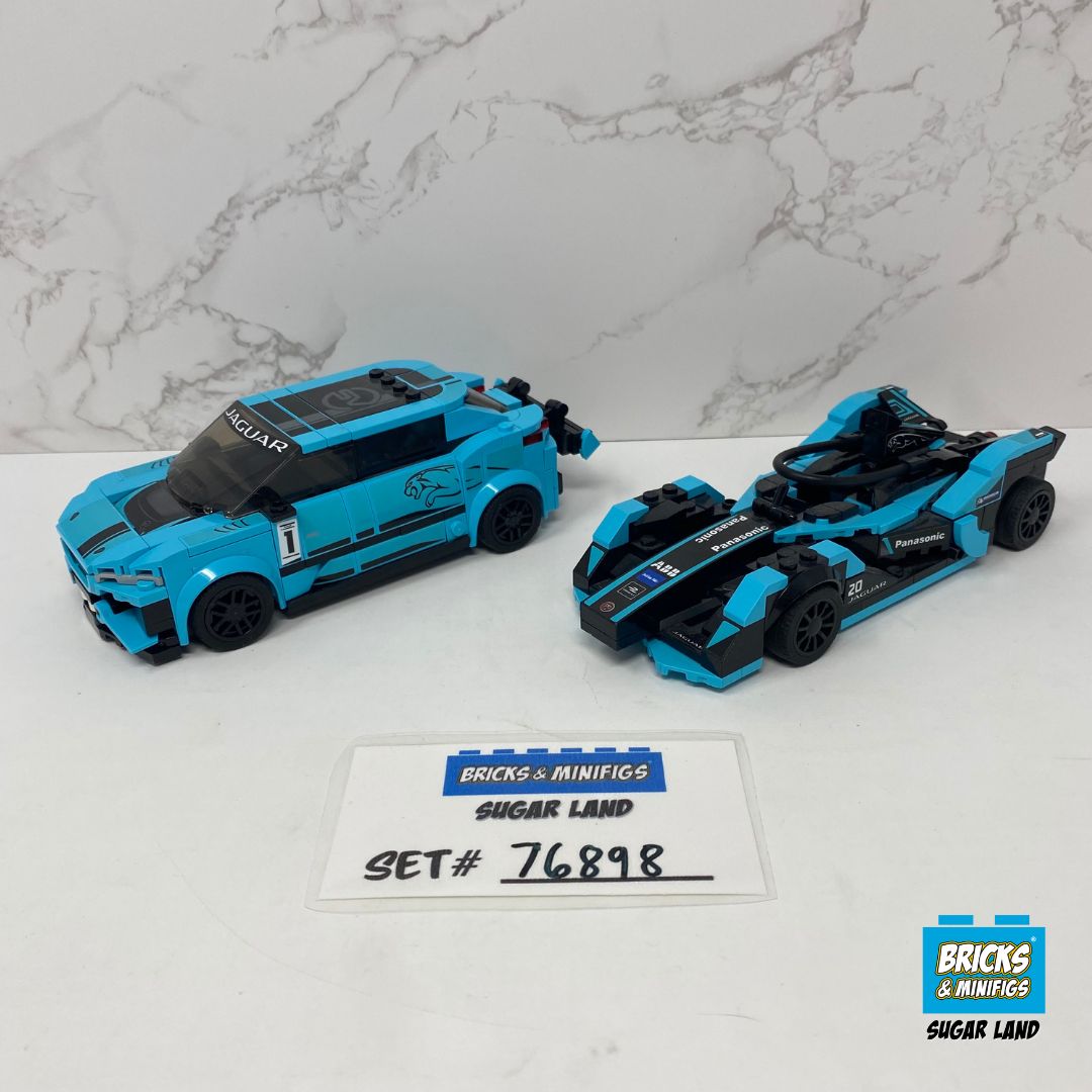 76898 - Formula E Panasonic Jaguar Racing GEN2 Car & Jaguar I-PACE eTROPHY (U2)