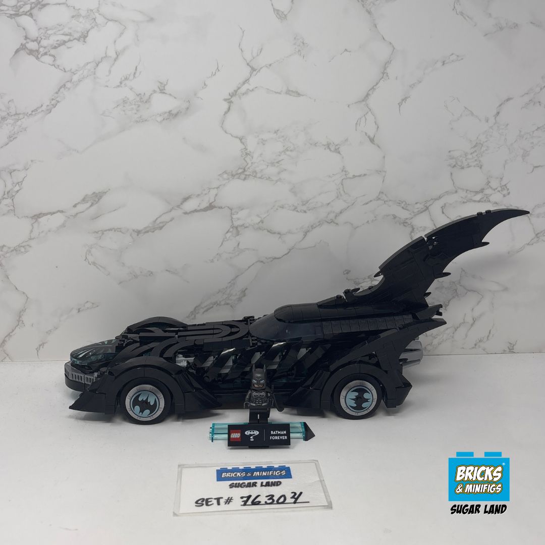 76304 - Batman Forever Batmobile (U)