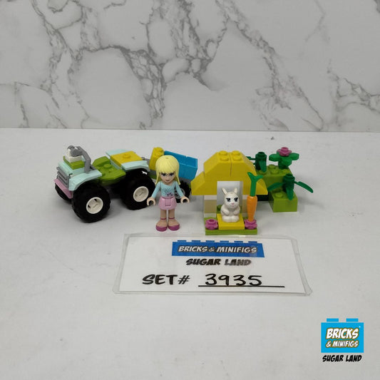 3935 -  Stephanie's Pet Patrol (U)