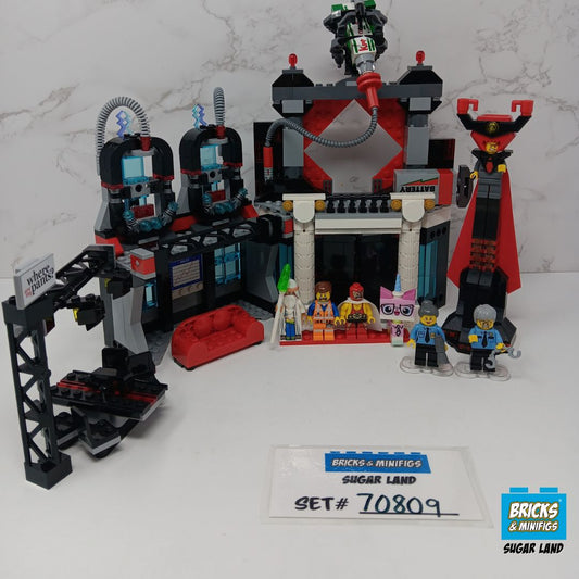 70809 - Lord Business' Evil Lair (U)