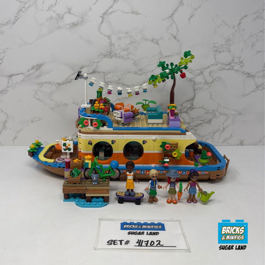 41702 - Canal Houseboat (U)