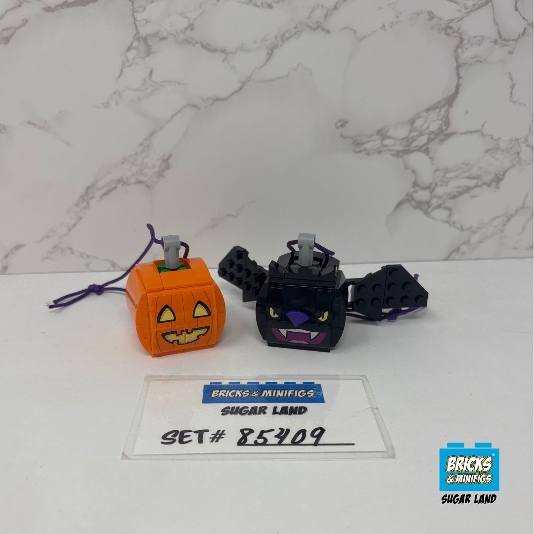 854049 - Pumpkin & Bat Duo (U)