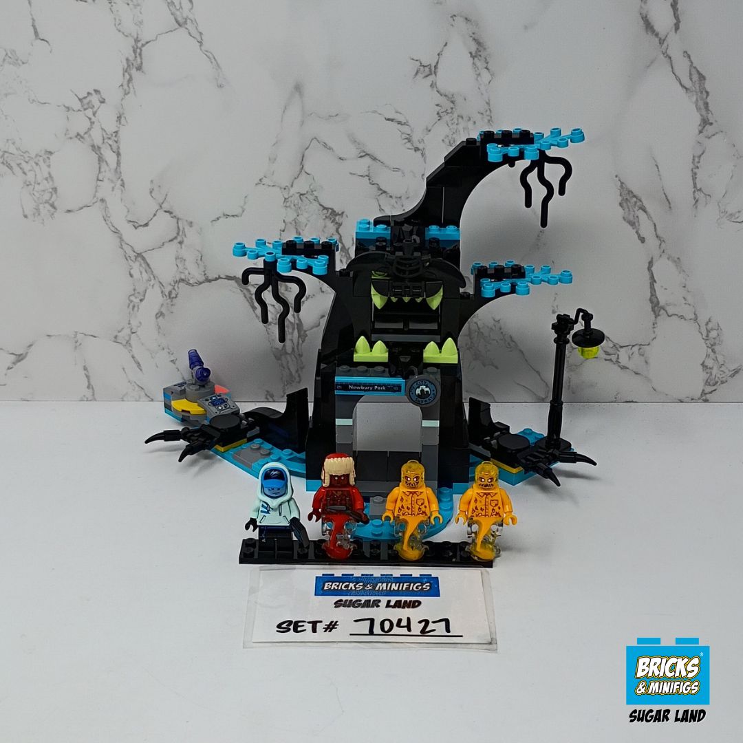 70427 - Welcome to the Hidden Side (U)