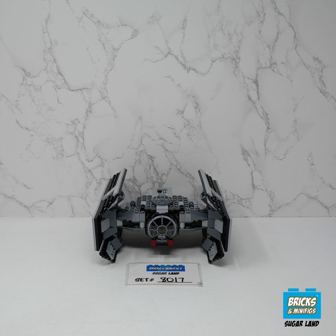 8017 - Darth Vader's TIE Fighter (U2)