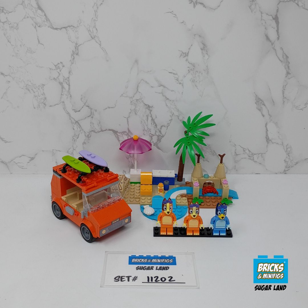 11202 - Bluey's Beach & Family Car Trip (U)