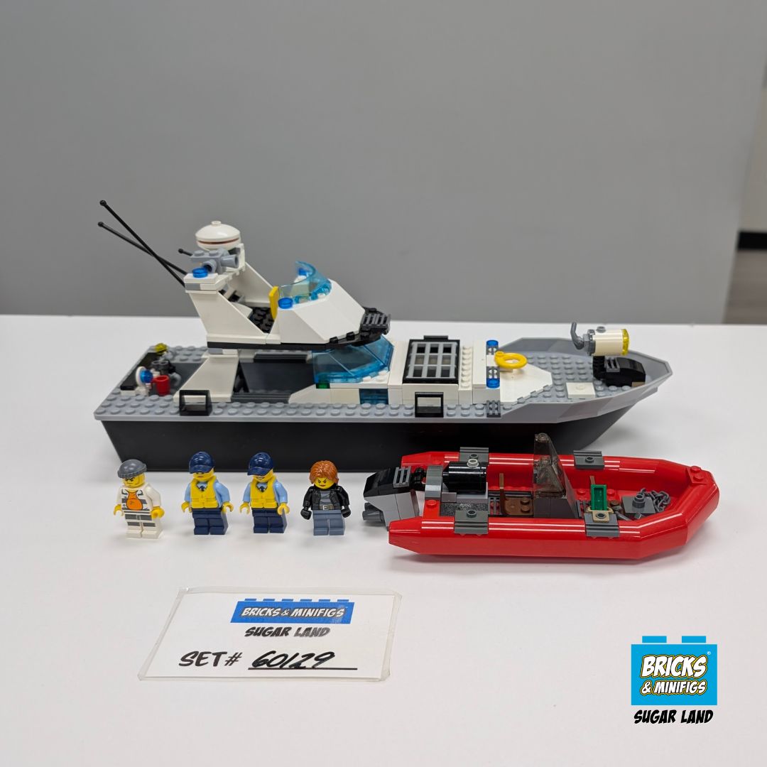 60129 - Police Patrol Boat (U)