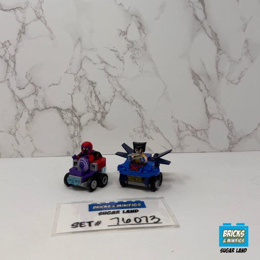 76073 - Mighty Micros: Wolverine vs. Magneto (U)