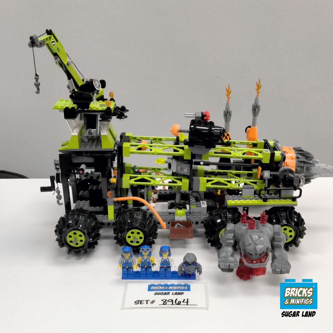 8964 - Titanium Command Rig (U)