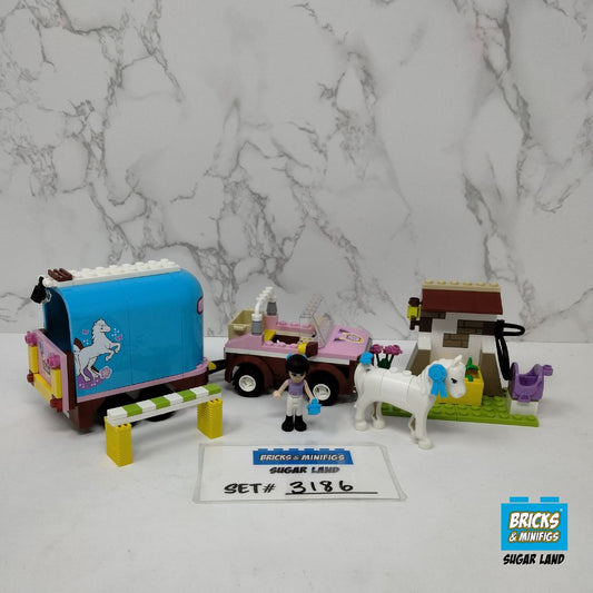 3186 - Emma's Horse Trailer (U)