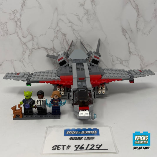 76127 - Captain Marvel and The Skrull Attack (U)
