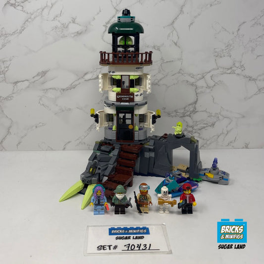 70431 - The Lighthouse of Darkness (U)