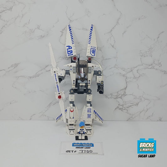 7700 - Stealth Hunter (U)