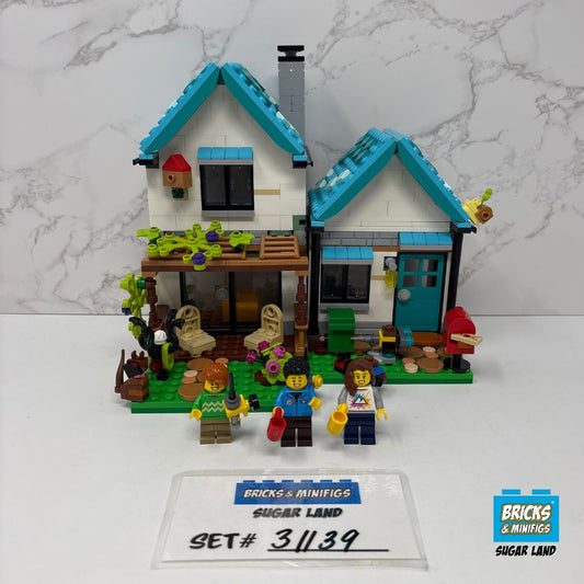 31139 - Cozy House (U)