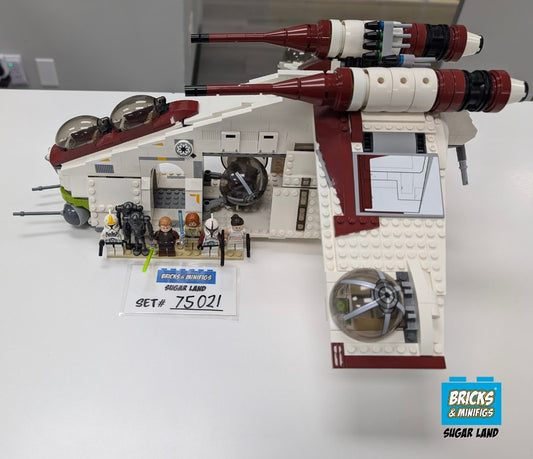 75021 - Republic Gunship (U)