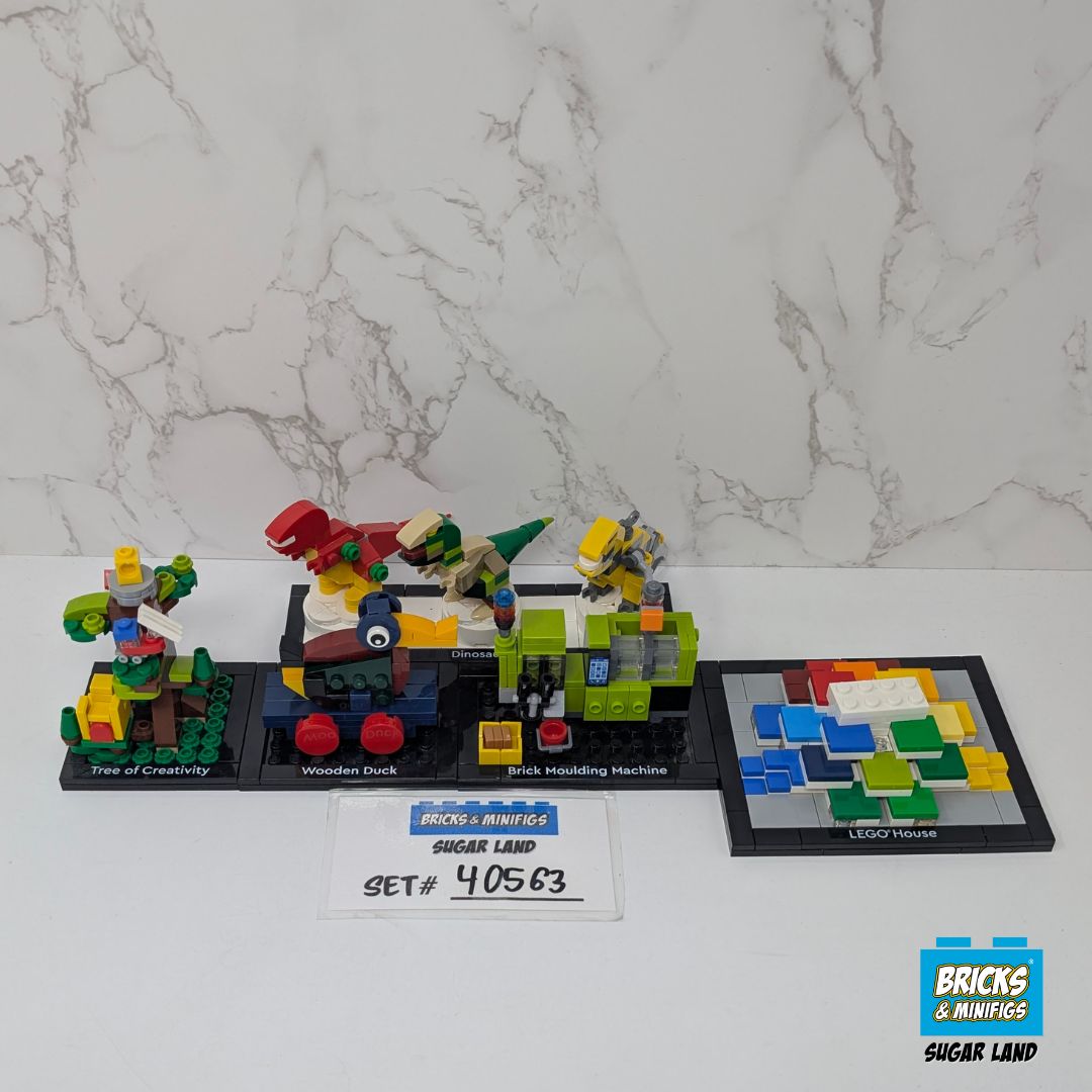 40563 - Tribute to LEGO House (U)