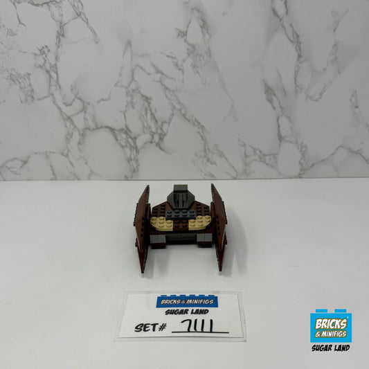 7111 - Droid Fighter (U)