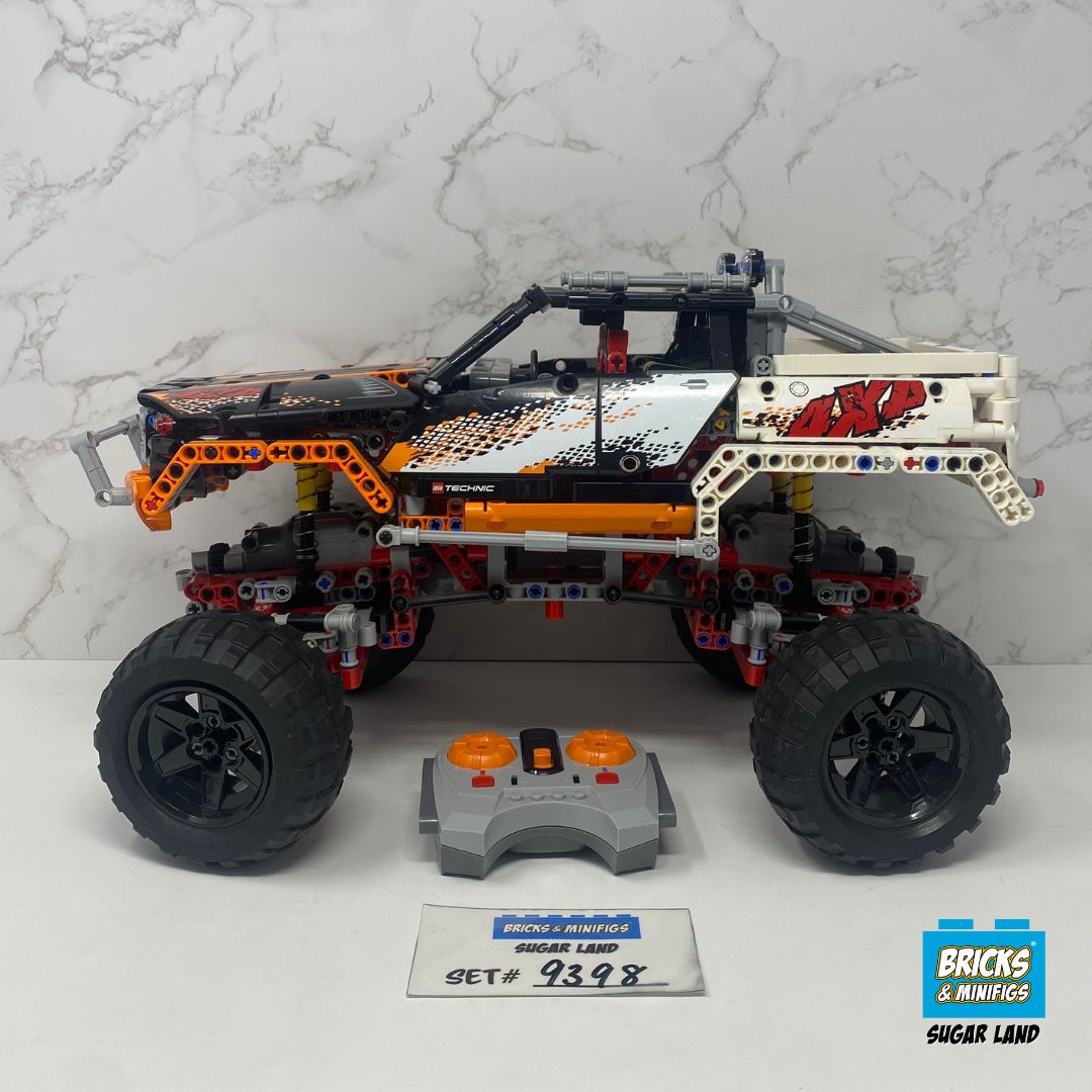 9398 - 4 x 4 Crawler (U)