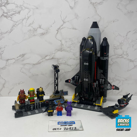 70923 - The Bat-Space Shuttle  (U)