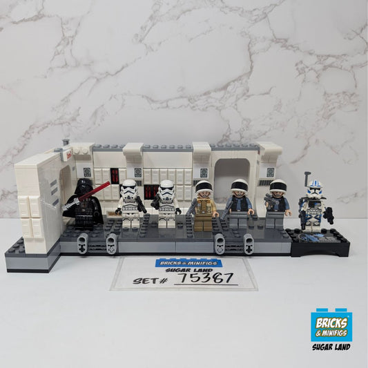 75387 - Boarding the Tantive IV (U)