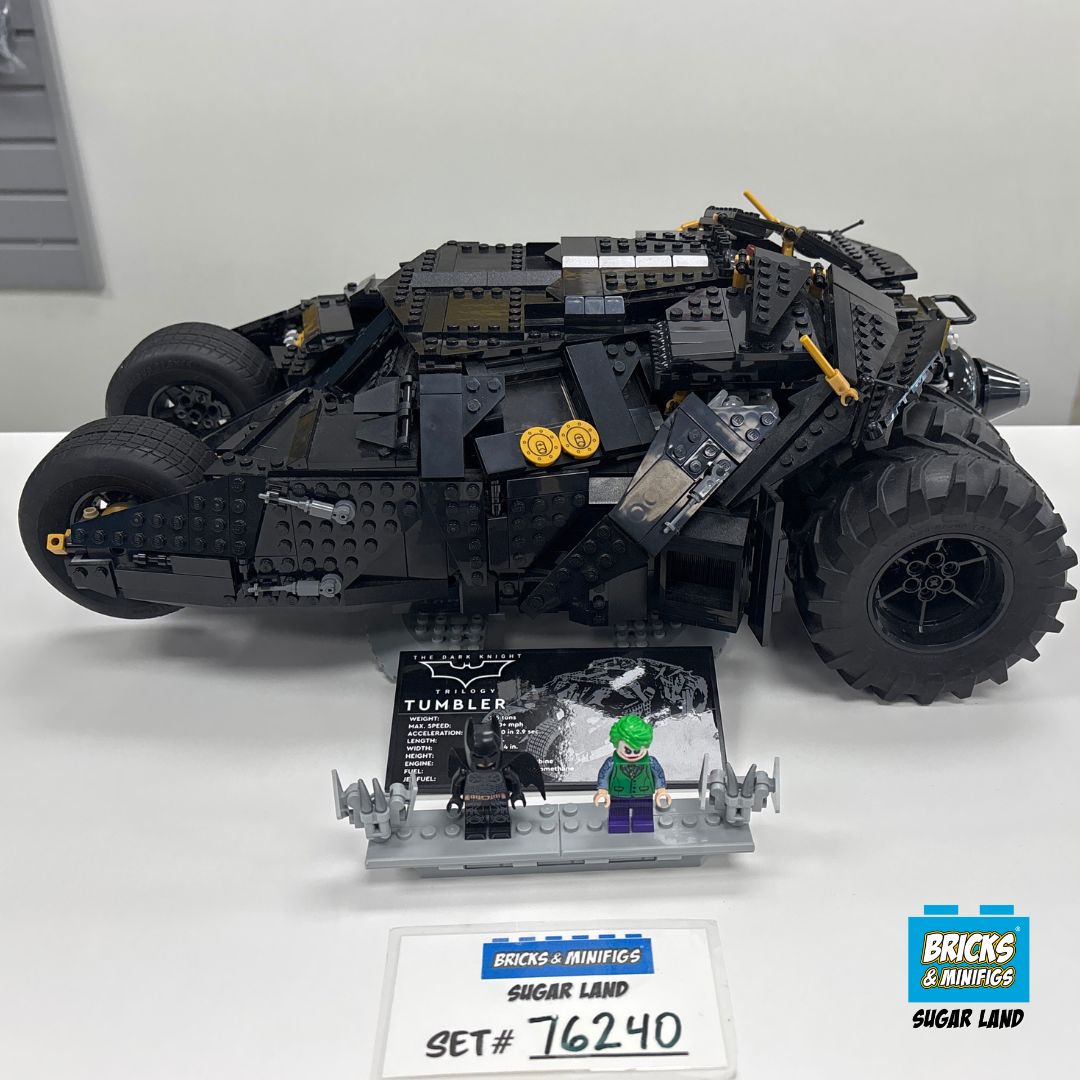 76240 - Batmobile Tumbler (U)