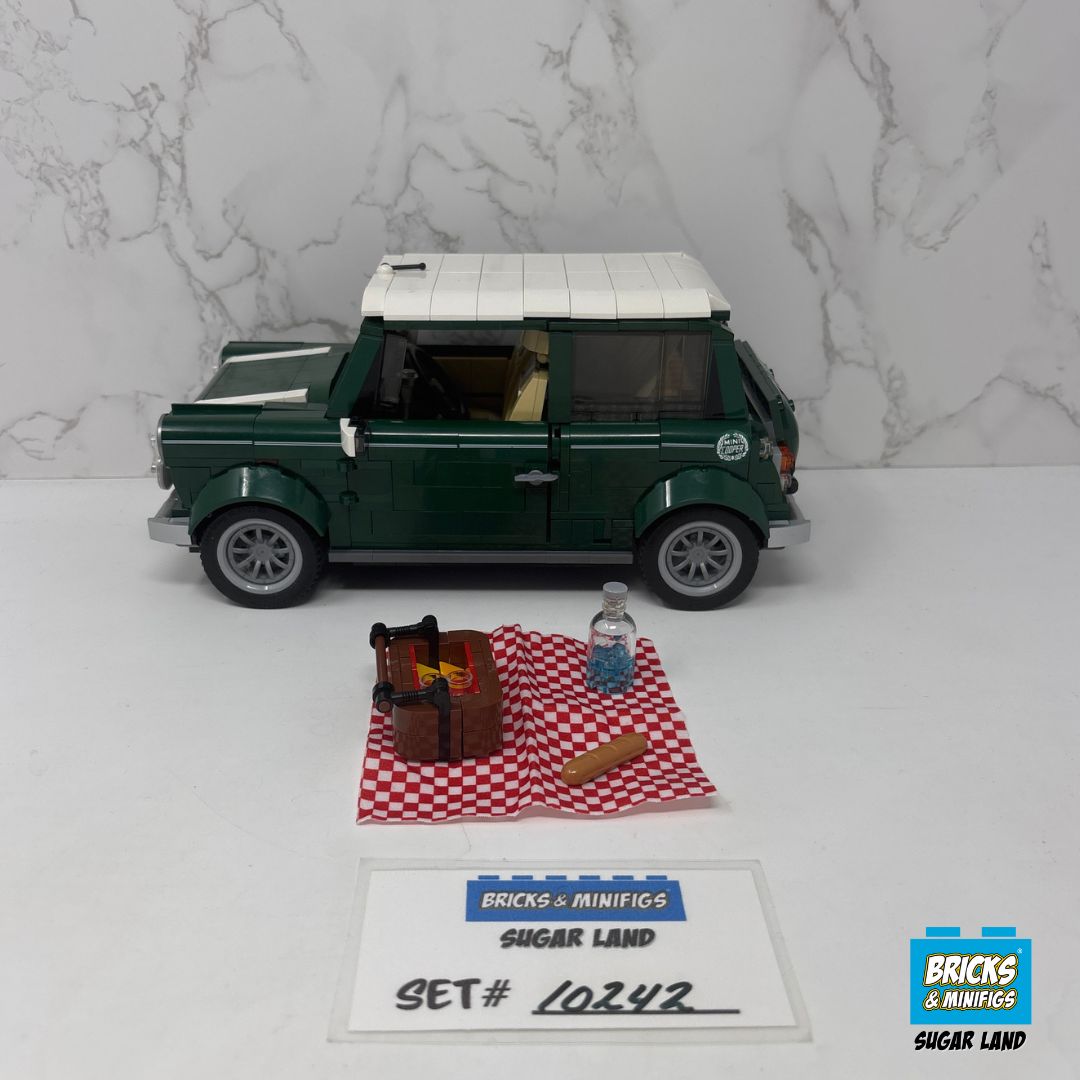 10242 - MINI Cooper (U) – Bricks & Minifigs Sugar Land