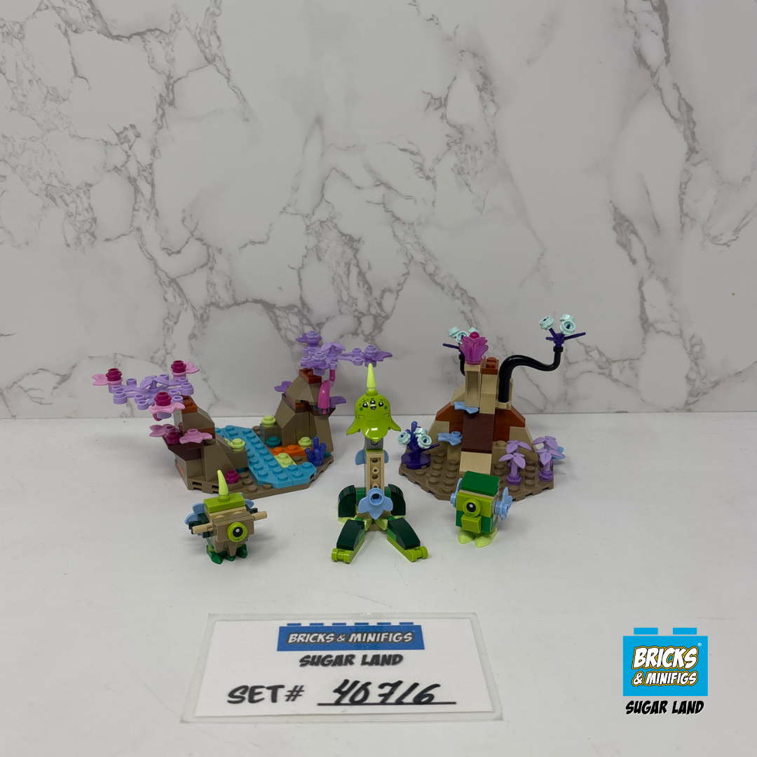 40716 - Alien Planet Habitat (U)
