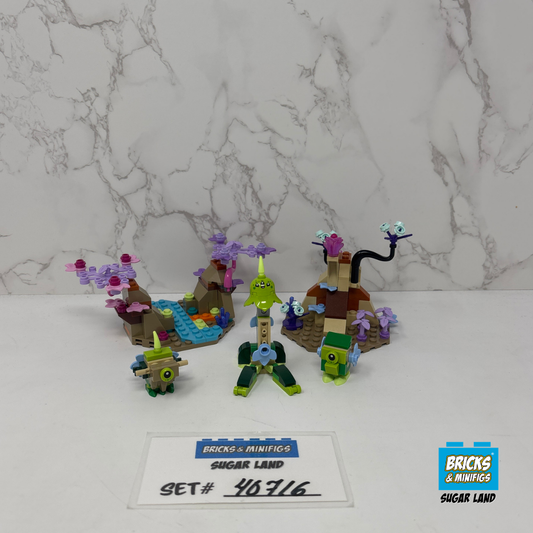 40716 - Alien Planet Habitat (U)