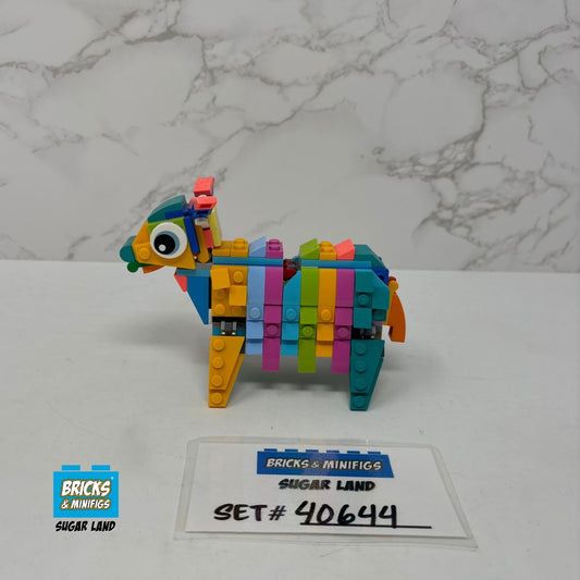 40644 - Piñata {Pinata} (U)