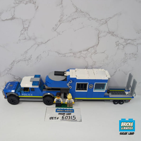 60315 - Police Mobile Command Truck (U1)