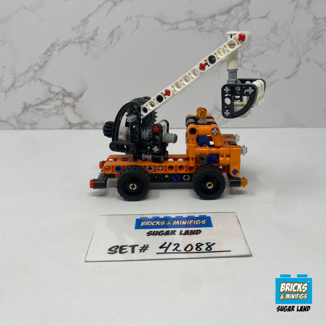 42088 - Cherry Picker (U)