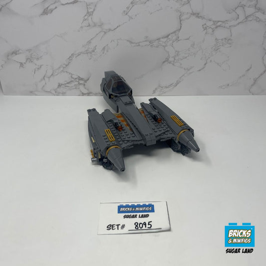 8095 - General Grievous' Starfighter (U2)