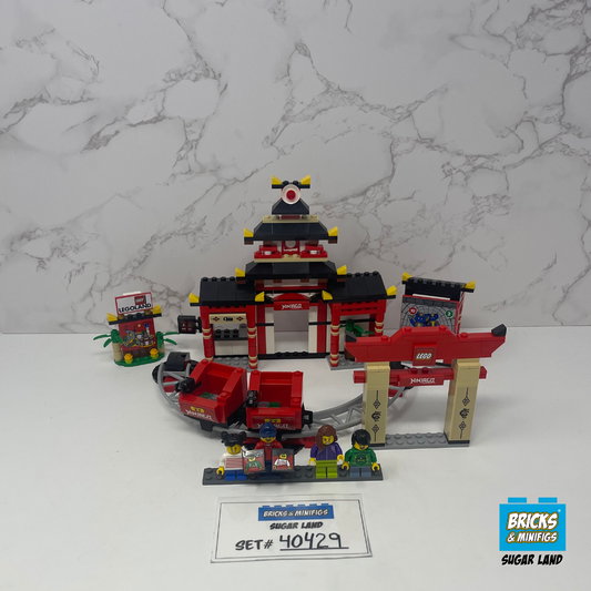 40429 - Legoland Ninjago World (U)
